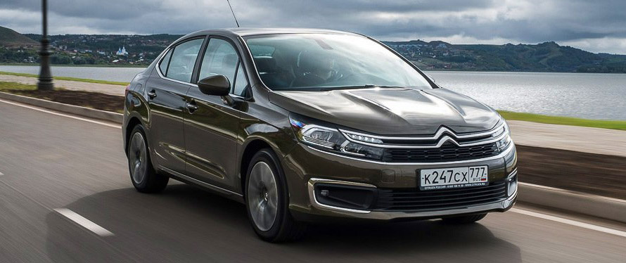 Фотография Citroen C4 седан 2019 года